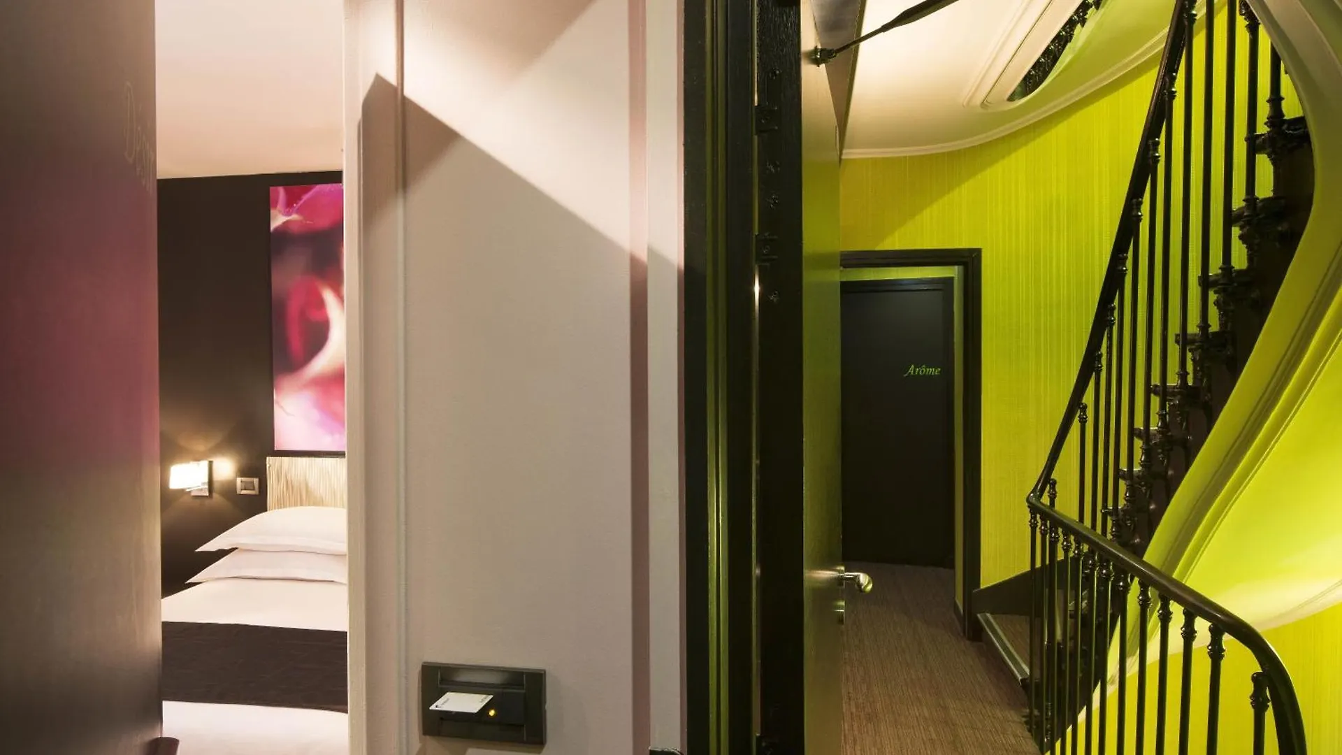 Hotel Le Fabe Париж