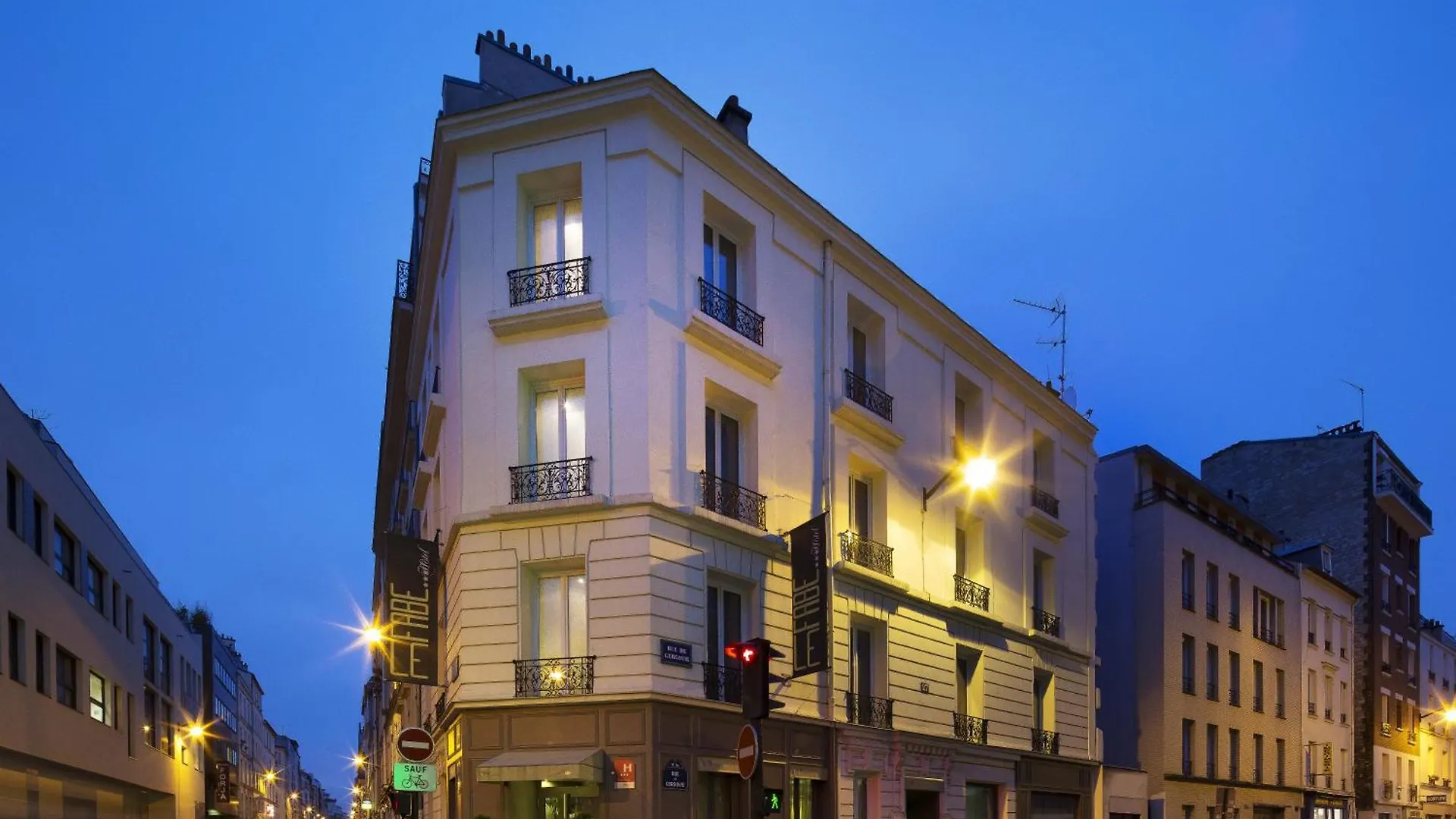 Hotel Le Fabe Париж 3*,  Франция