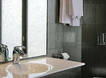 Hotel Le Fabe Париж