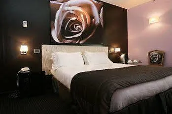 Hotel Le Fabe Париж