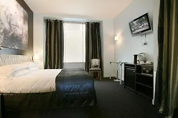 ***  Hotel Le Fabe Париж Франция